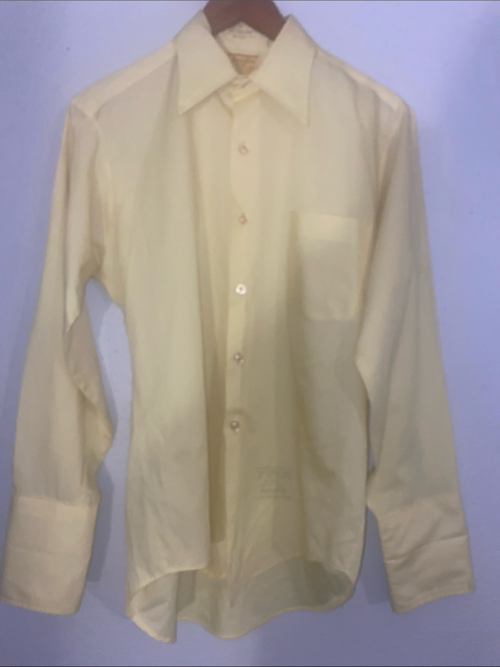 Vintage Van Heusen Light Yellow Men's Long-Sleeve Dress Shirt
